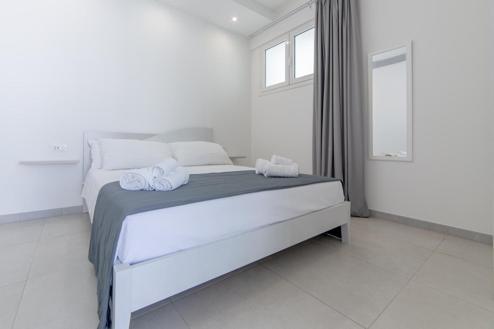 Diva Luxury Suite Торре-Сан-Джованни-Удженто Экстерьер фото